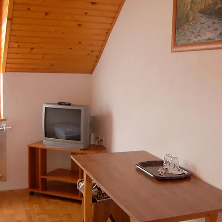 Guest house Milka *